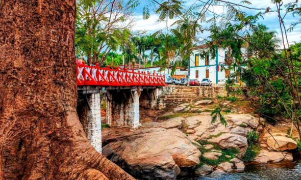 Beira Rio de Pirenópolis revela um dos cenários mais fotografados da cidade