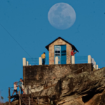 Capelinha do Morro dos Pireneus guarda fé e tradição em Pirenópolis