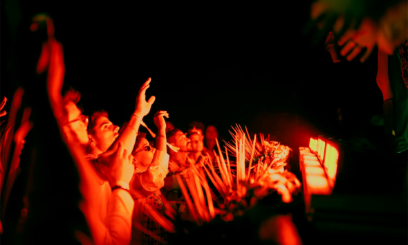 Festival eletrônico em Pirenópolis recebe reclamações locais Festival eletrônico em Pirenópolis recebe reclamações locais