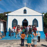 Folia de Santa Dica em Lagolândia é formada por mulheres