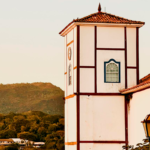 Igreja Matriz de Pirenópolis e a beleza do fim de tarde
