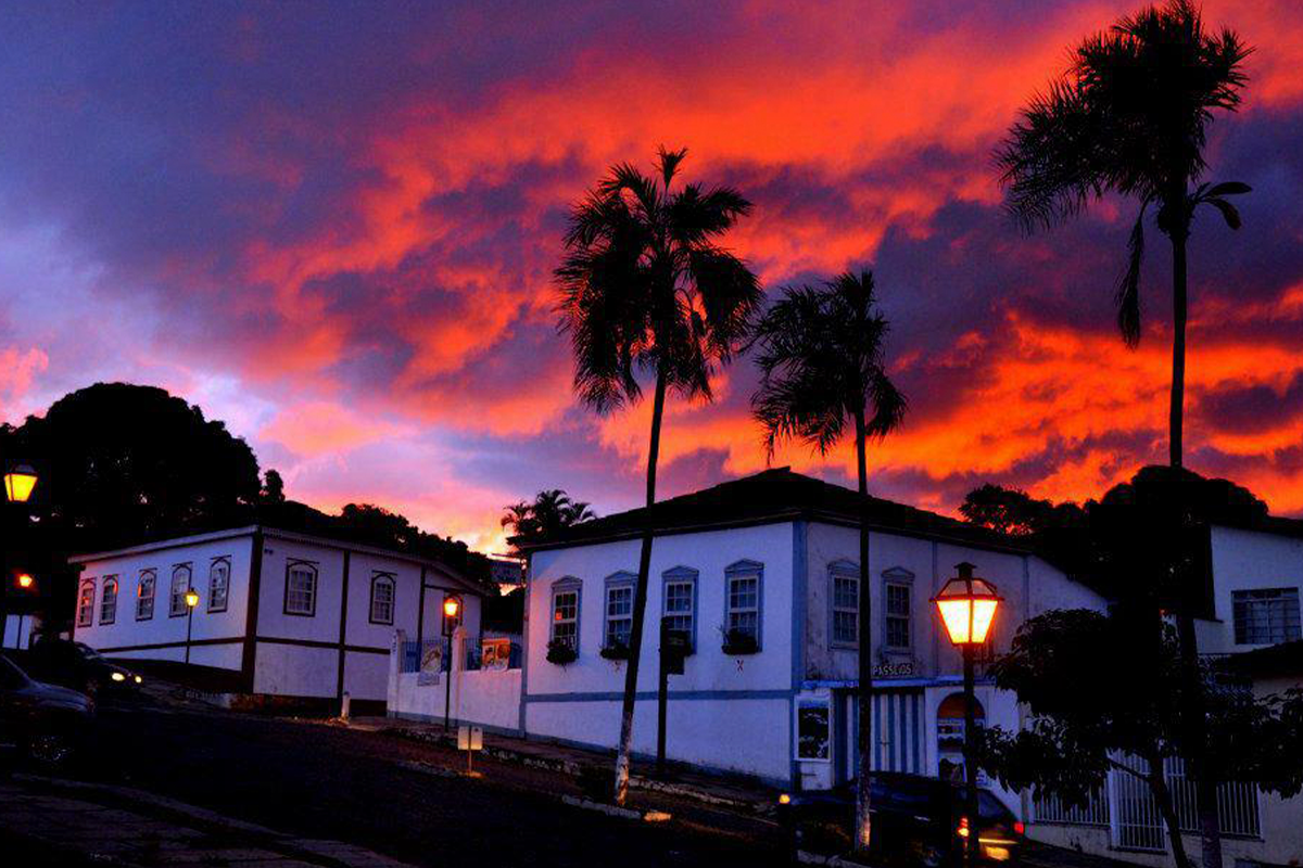 Previsão do tempo indica frente fria e tempo seco em Pirenópolis