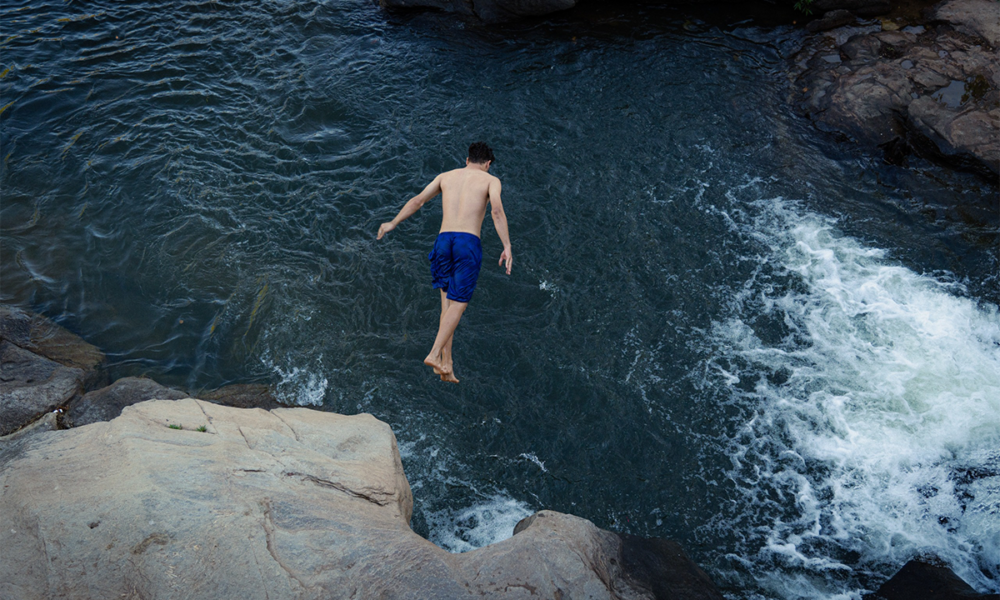 Rio das Almas em Pirenópolis revela aventura e conexão com a natureza