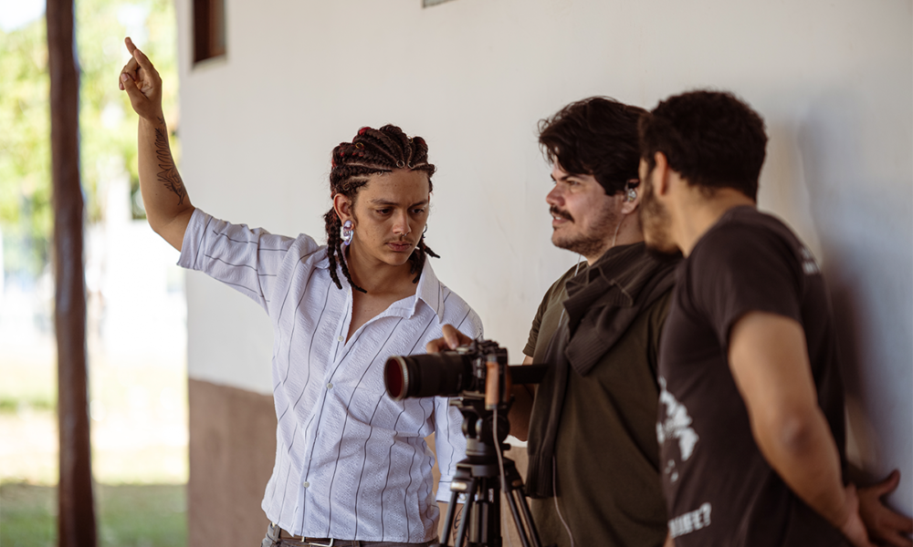 Terra Vermelha: Yan Damaceno produz filme em Pirenópolis