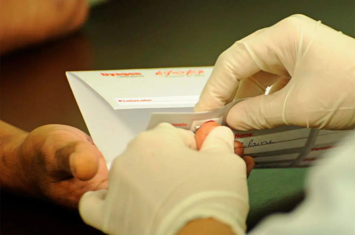 Coleta de DNA gratuita pode ser feita em Goiás
