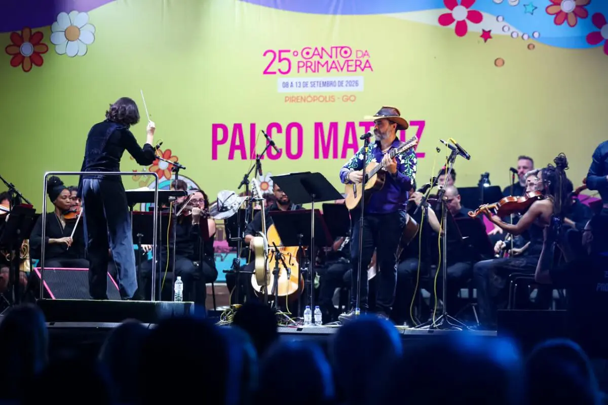 Canto da Primavera tem abertura de sucesso em Pirenópolis