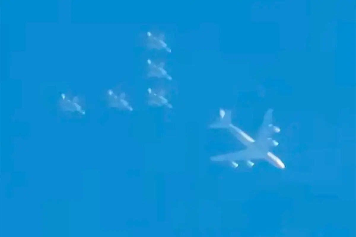 Aviões de caça argentinos sobrevoam e intrigam moradores em SP