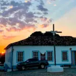 Rua da Cruz em Pirenópolis ganha cores no fim da tarde Rua da Cruz em Pirenópolis ganha cores no fim da tarde