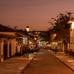 Entardecer dourado na Rua do Lazer emociona em clique - CCJ 6306