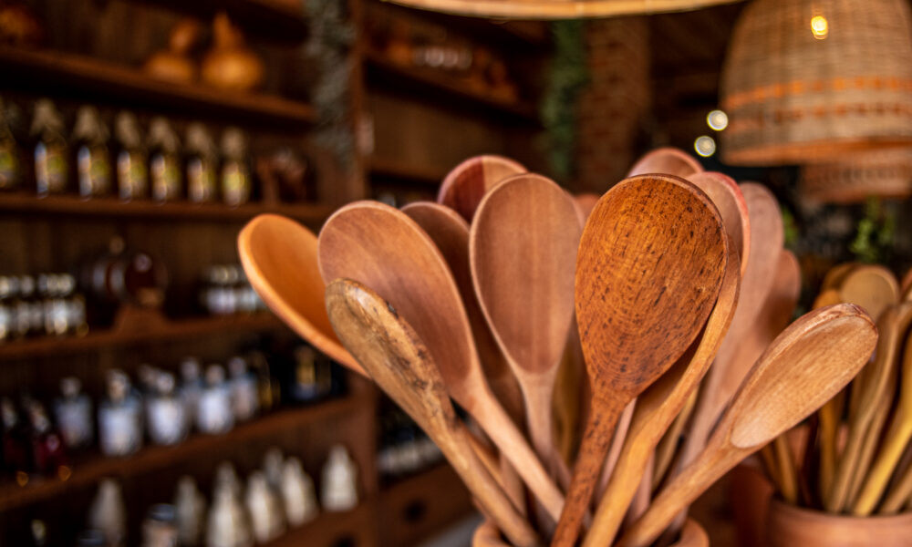 A colher de pau e o saber das mãos de Pirenópolis - CCJ 6836 2