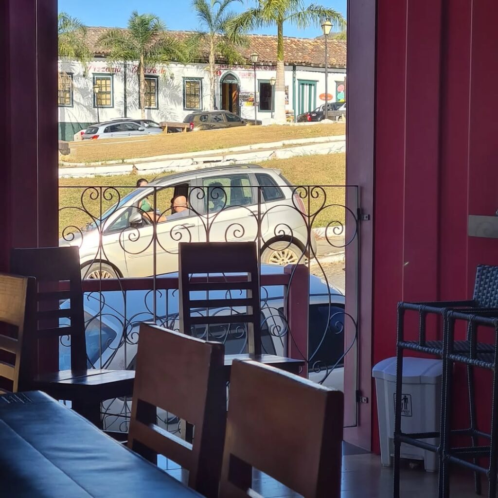 Tempero do Rosário: Sabor Goiano e Fartura no Centro de Piri - IMG 2809