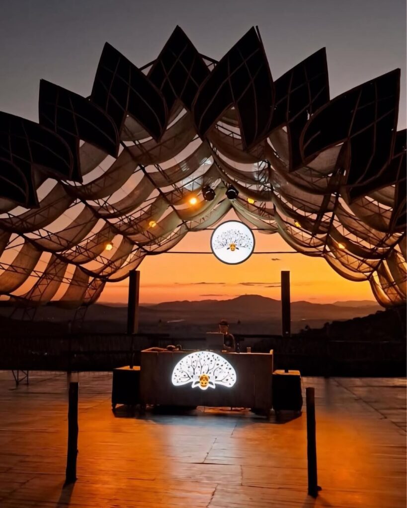 Piri Lounge une drinks, bar suspenso e vista incrível - IMG 3295