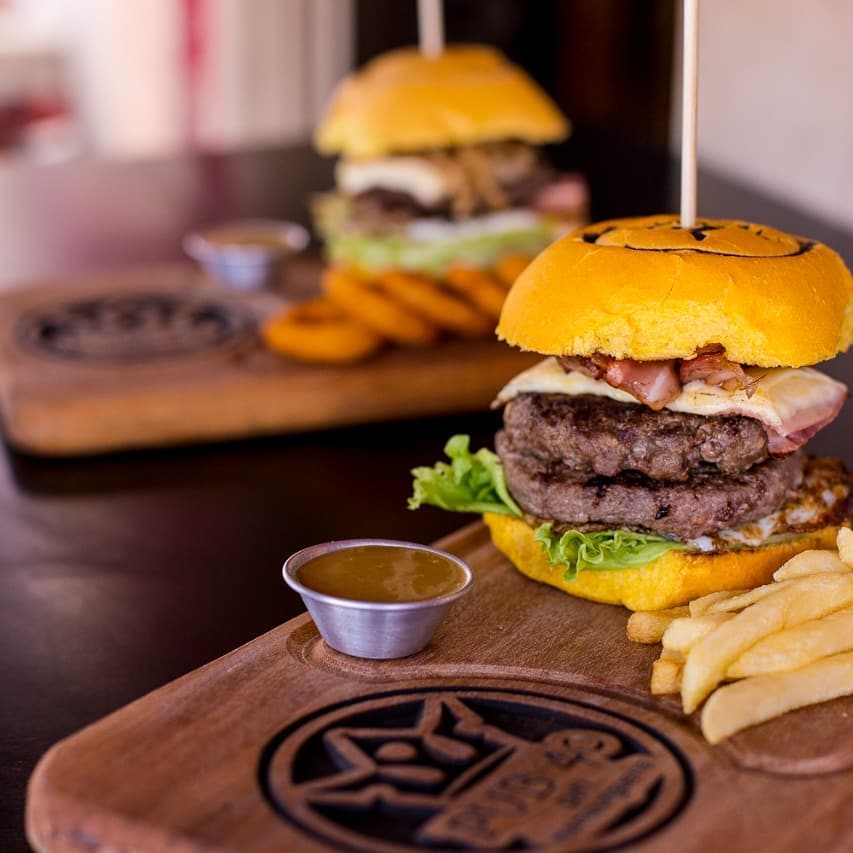 Pub 40 Piri: burger artesanal e música boa no coração de Piri - IMG 3423
