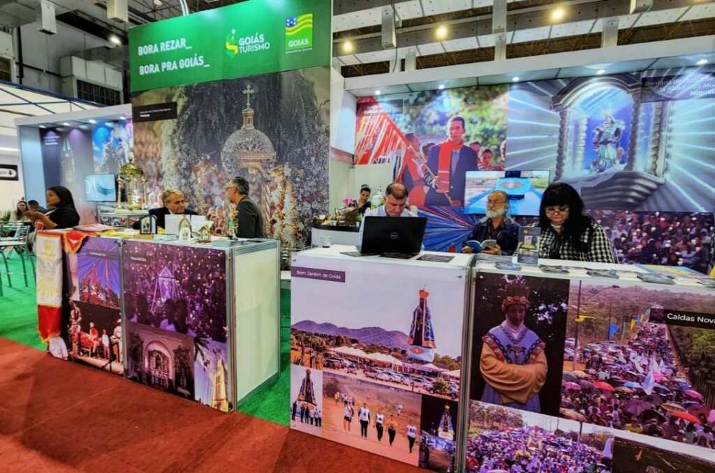 Pirenópolis é destaque na maior feira católica do mundo - jii 54