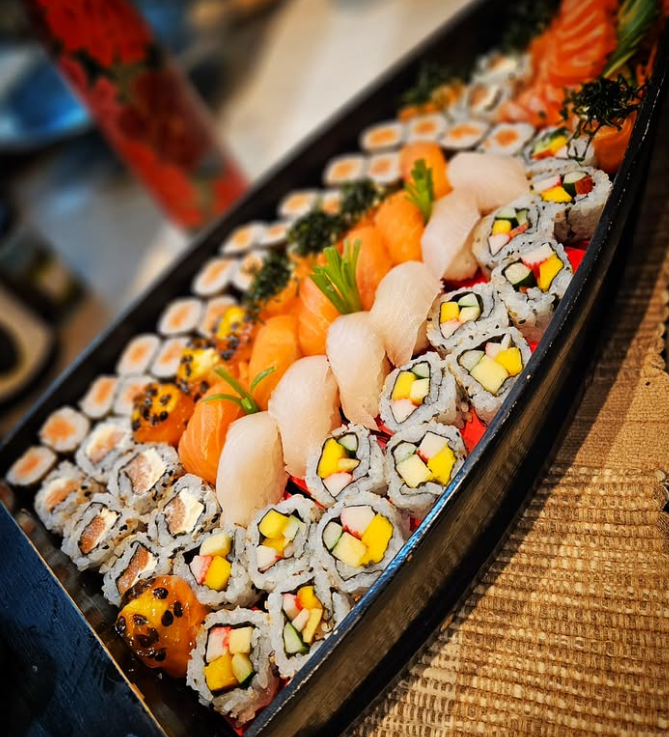 Sushi House: Sushi tradicional para o seu jantar em Piri