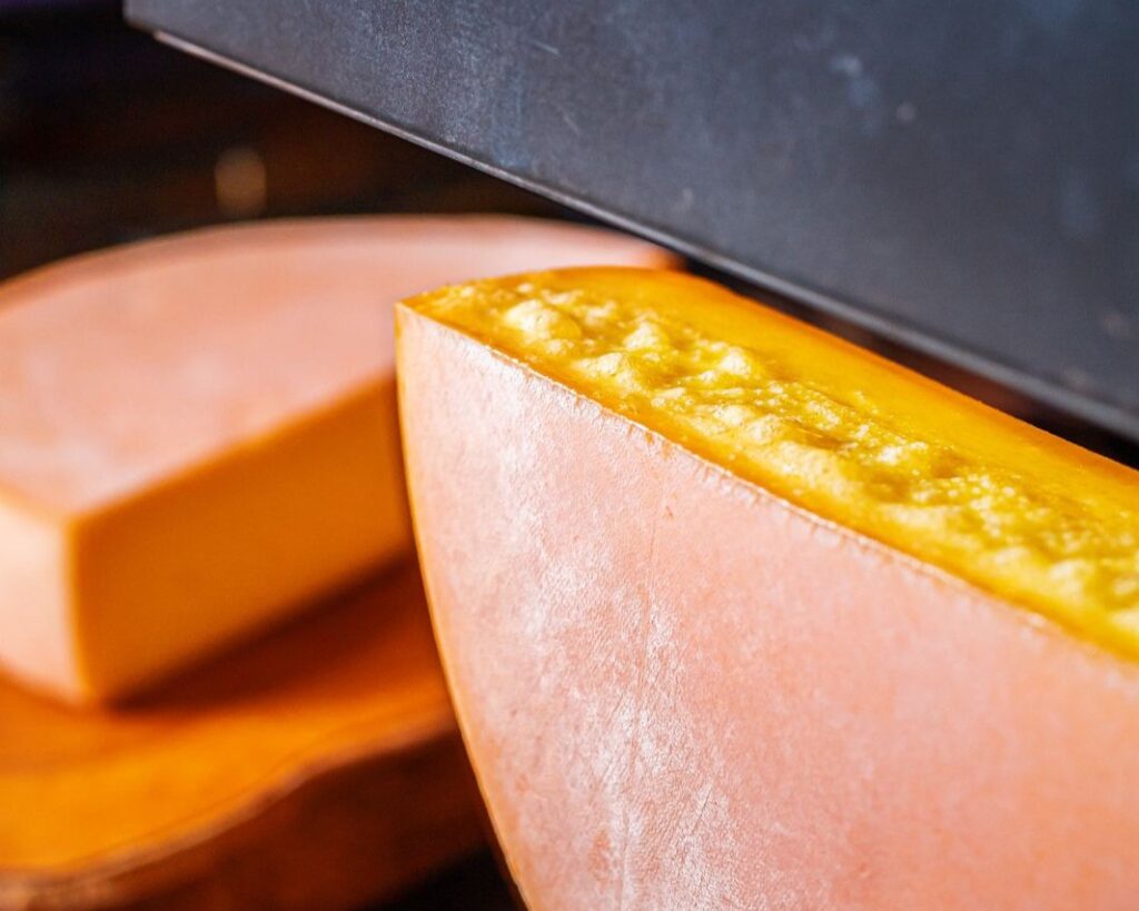 Ursus Burger: hambúrgueres artesanais com o toque suíço - Imagem do WhatsApp de 2025 08 11 as 22.37.08 45db1cdb