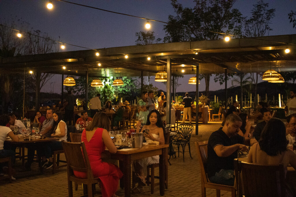 Pôr do Sol na Vinícola Assunção une vinhos e alta gastronomia - Por do Sol 3108 64