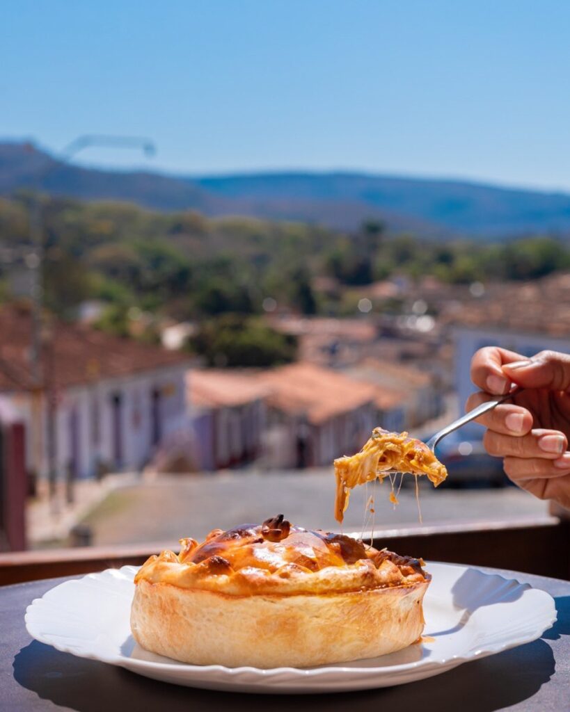 5 razões para se encantar por Pirenópolis em qualquer estação - SnapInsta.to 381803422 1380915886101999 6670838210900698621 n