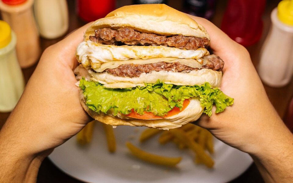 Diegão Lanches: lanches saborosos e cardápio diferenciado - main renato burguer podrao 30 em bh