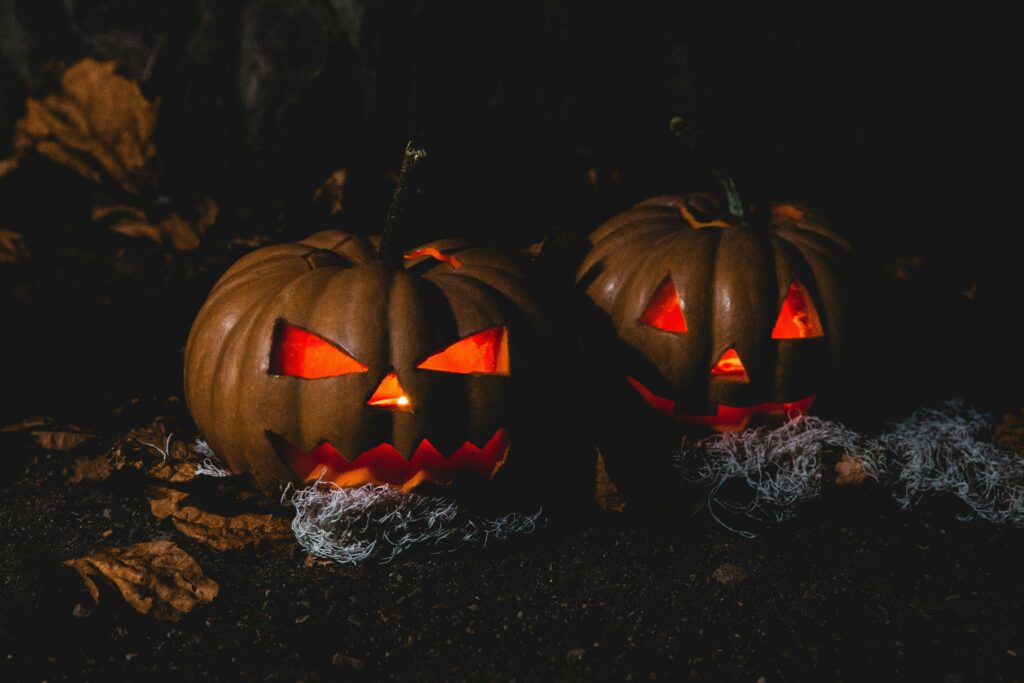 Cine Quintal leva clima de Halloween para Pirenópolis com sessões ao ar livre - pexels ifreestock 619418