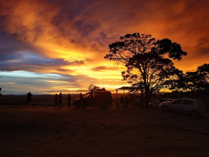 Mirante do Ventilador: O Pôr do Sol de Pirenópolis - unnamed 1