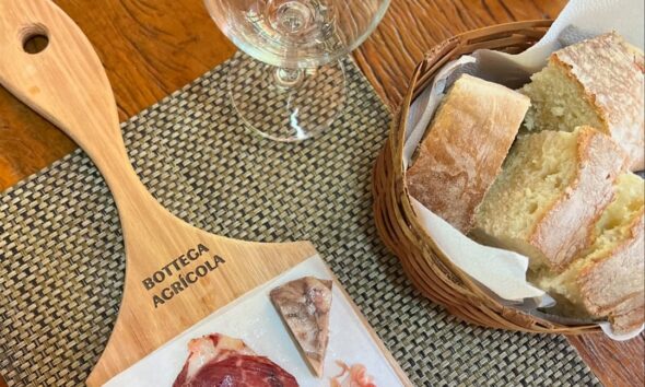 Baco Pizzaria e Bottega Agrícola realizam experiência gastronômica exclusiva - Experiencia Salumeria Queijaria @bottega.agricola 🐷 Que alegria visitar a cozinha dessa famil 2