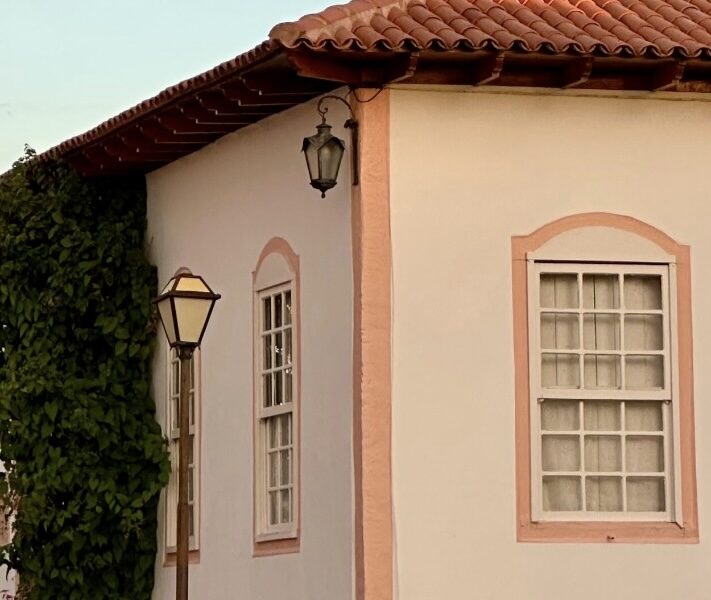 Casarões de Pirenópolis encantam com sua beleza histórica - IMG 9104