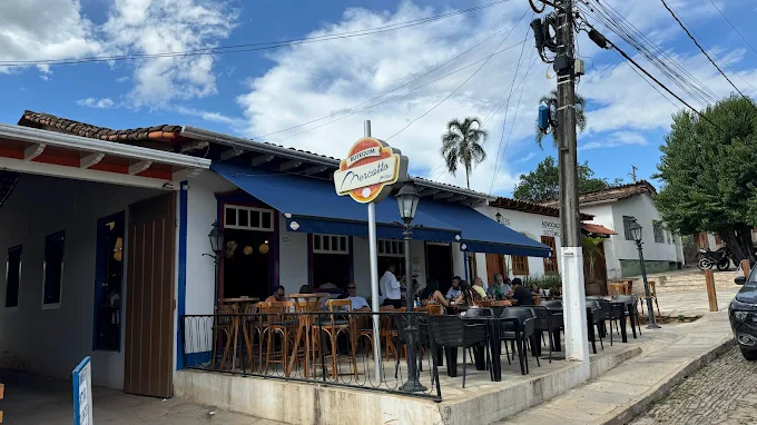 Botequim Mercatto: frutos do mar em casarão histórico de Pirenópolis