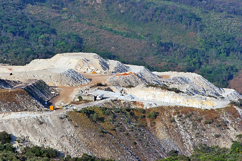 Casinha de pedras: o charme da Pedreira de Pirenópolis - 01RC356