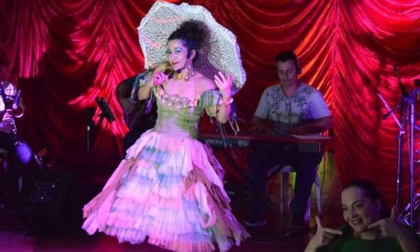 Débora Di Sá confirma Maria Grampinho no Festival Guardiões da Arte - 8688 c436753db4cd7fc0c99ca0f4e74cdfc2