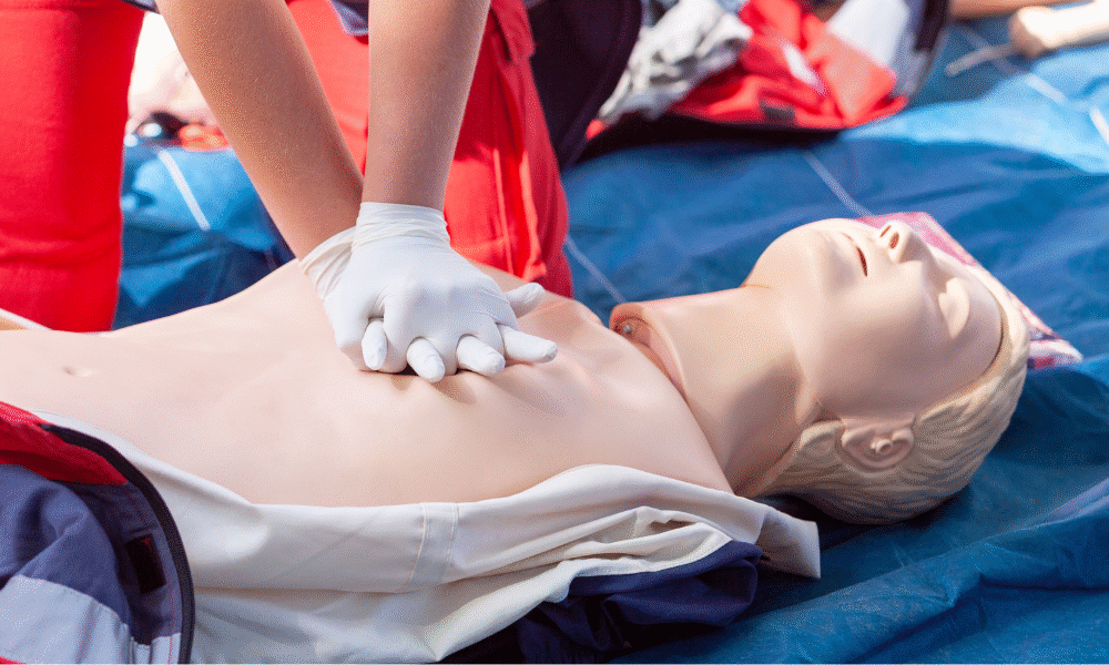 Pirenópolis promove palestra gratuita de primeiros socorros - Design sem nome