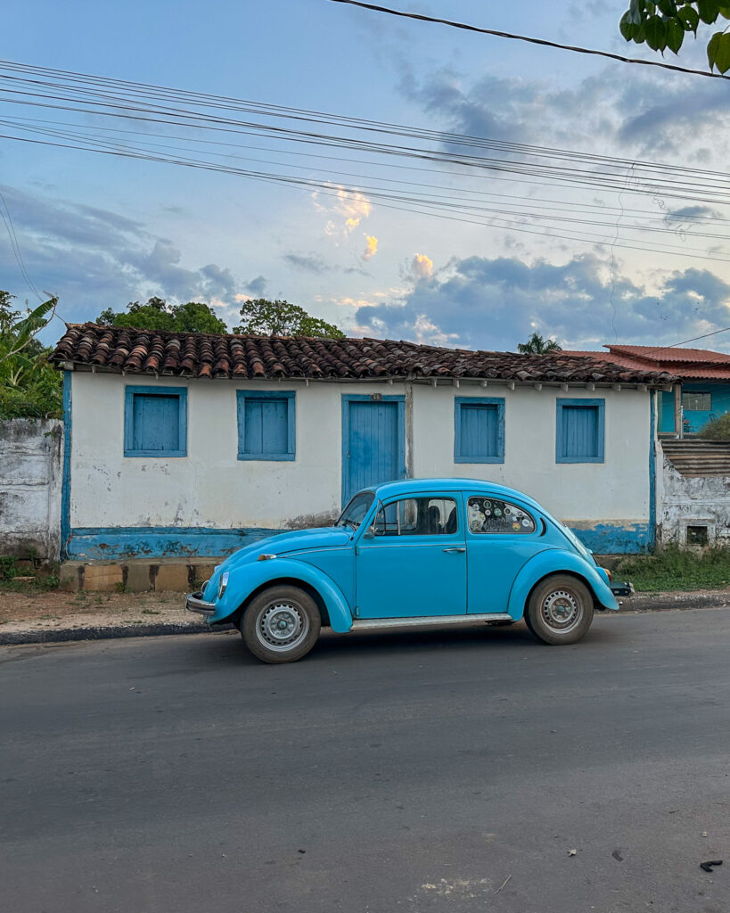 Fusca azul nas ruas : um ícone sobre rodas - IMG 0190