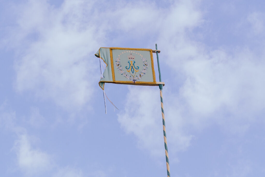 Mastro Azul de Pirenópolis: Fim da Novena da Padroeira - Img do dia 09