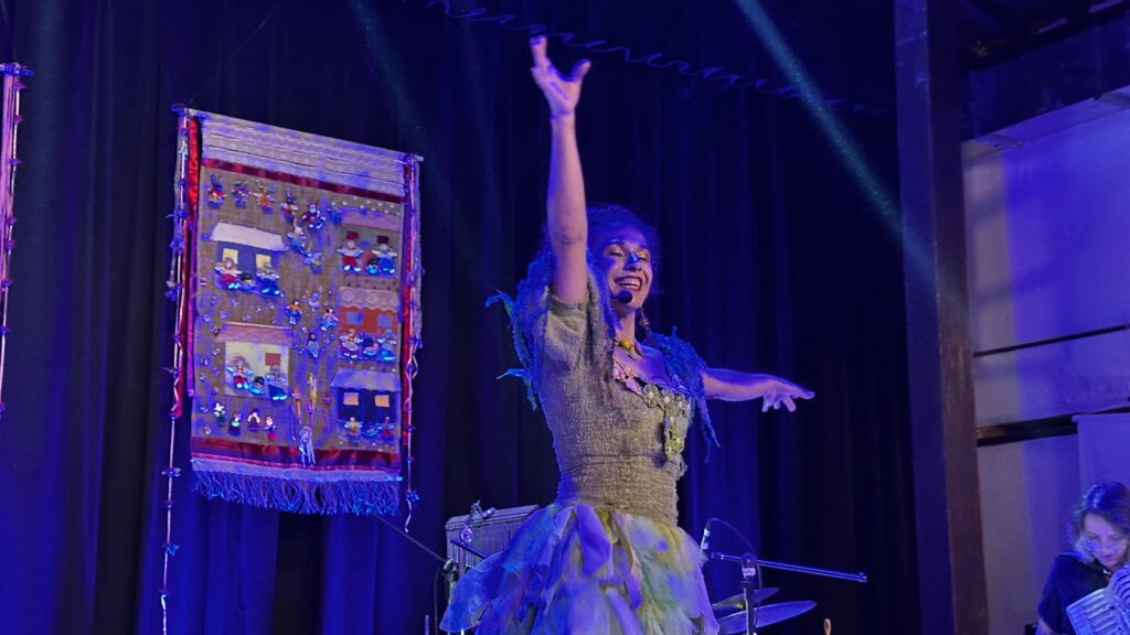 Débora de Sá lota 1º dia do Guardiões da Arte - WhatsApp Image 2025 10 09 at 14.54.05 1