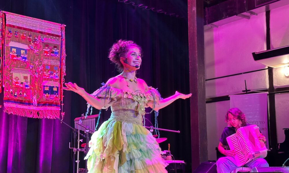 Débora de Sá lota 1º dia do Guardiões da Arte - WhatsApp Image 2025 10 09 at 14.54.10 1