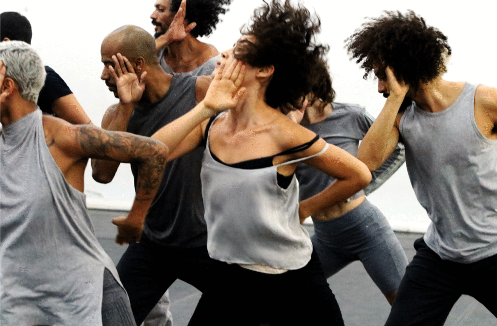 Cacau com Dança: Ritual de Autoconhecimento em Pirenópolis - b03eff2c43634522af8e22c2a1cc3749