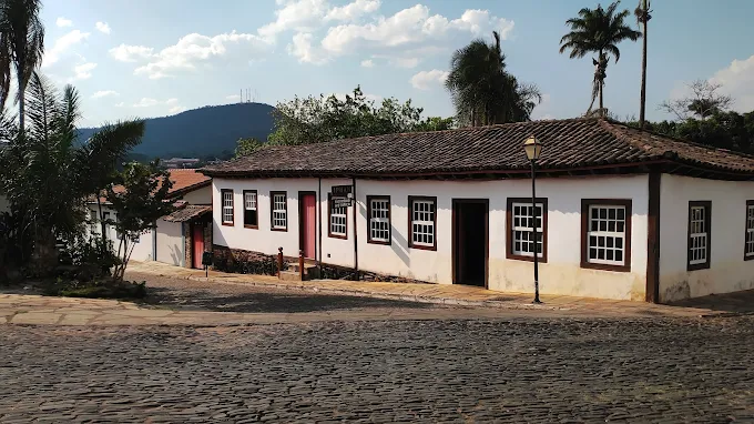 IPHAN Multa Prefeitura de Pirenópolis por Danos no Largo da Matriz - unnamed