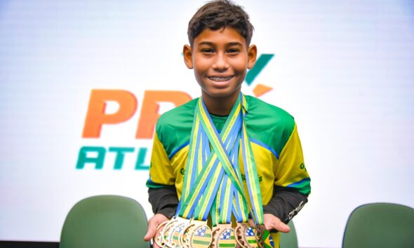 Pró-Goiás Atleta abre inscrições com novas bolsas esportivas - Caiado e Gracinha anunciam aumento no Pro Atleta Secom 8 scaled 1