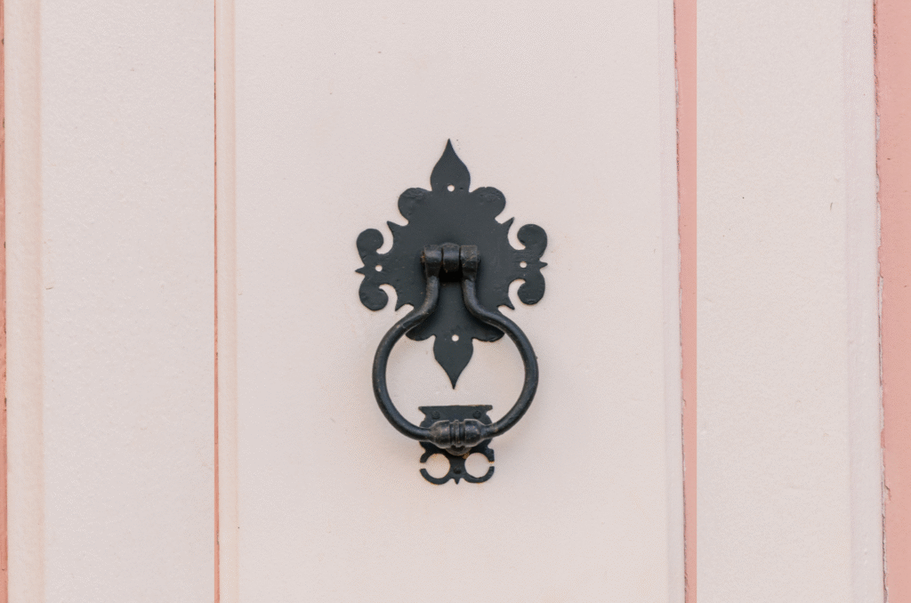 O charme das portas coloniais de Pirenópolis - Fotos pequenas Portal Piri 2