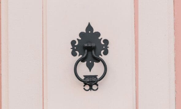 O charme das portas coloniais de Pirenópolis - Fotos pequenas Portal Piri 2