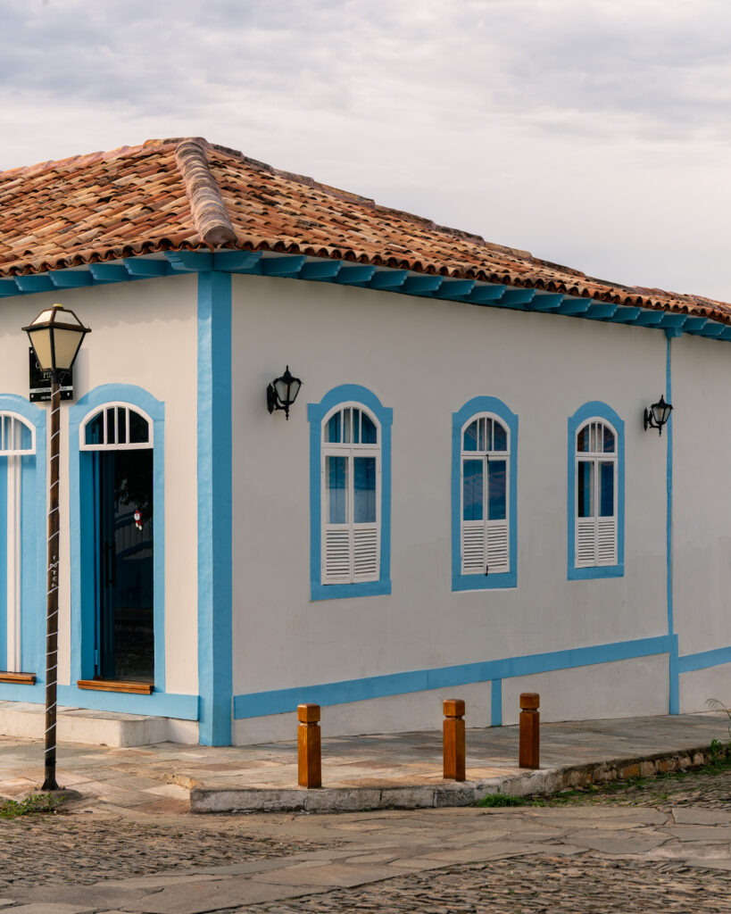 Postes coloniais: A luz da história de Pirenópolis - IMAGEM DO DIA 33
