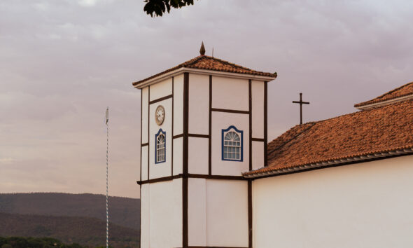 Quando o Tempo Vira Patrimônio: A Torre do Relógio da Matriz de Pirenópolis