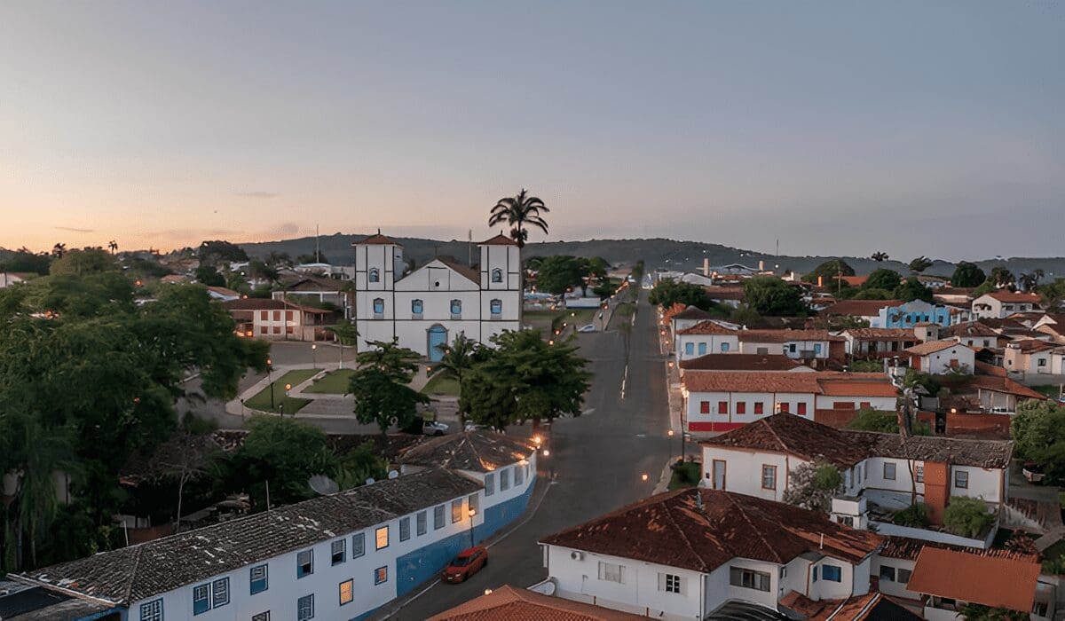 Conheça Pirenópolis - Pirenopolis vista aerea igreja da matriz piri