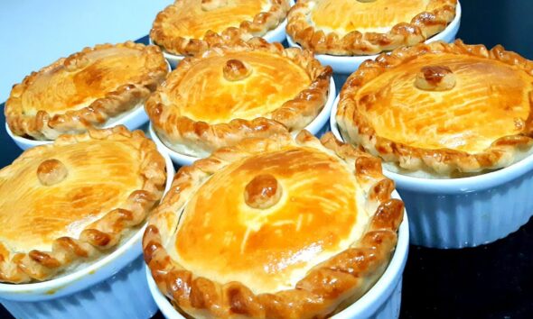 Empadão goiano domina a ceia de Natal dos pirenopolino