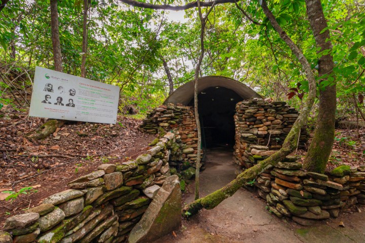 Refúgio Avalon: natureza, lazer e hospedagem a 5 km do centro - refugioavalon gruta dos desejos 052 2