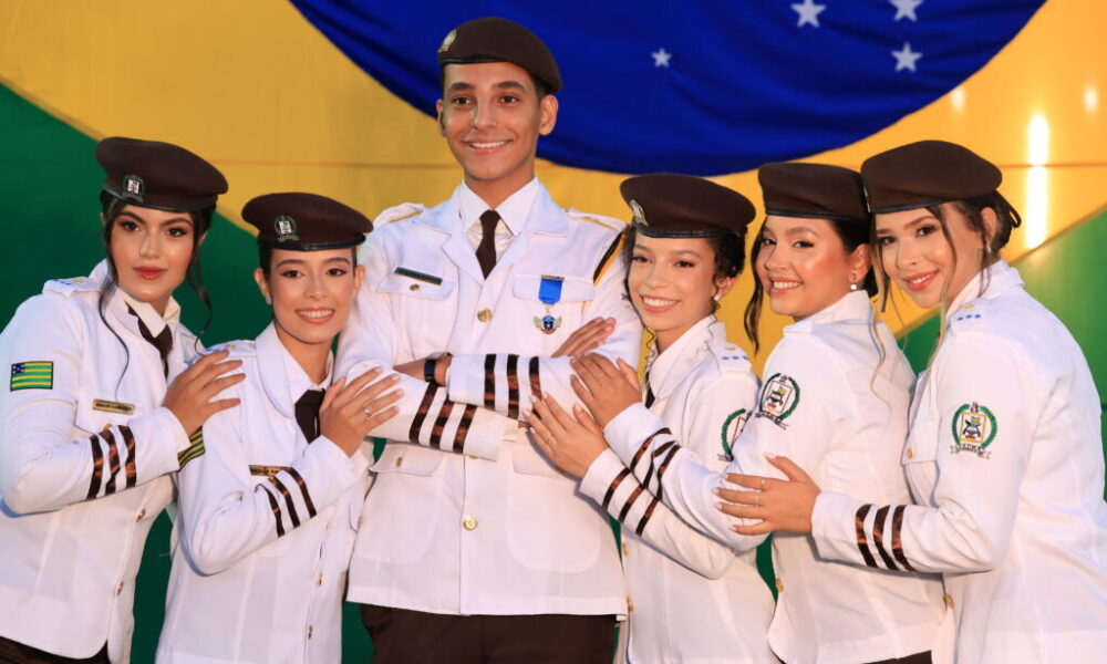 Formatura do CEPMG reúne 141 alunos em Pirenópolis