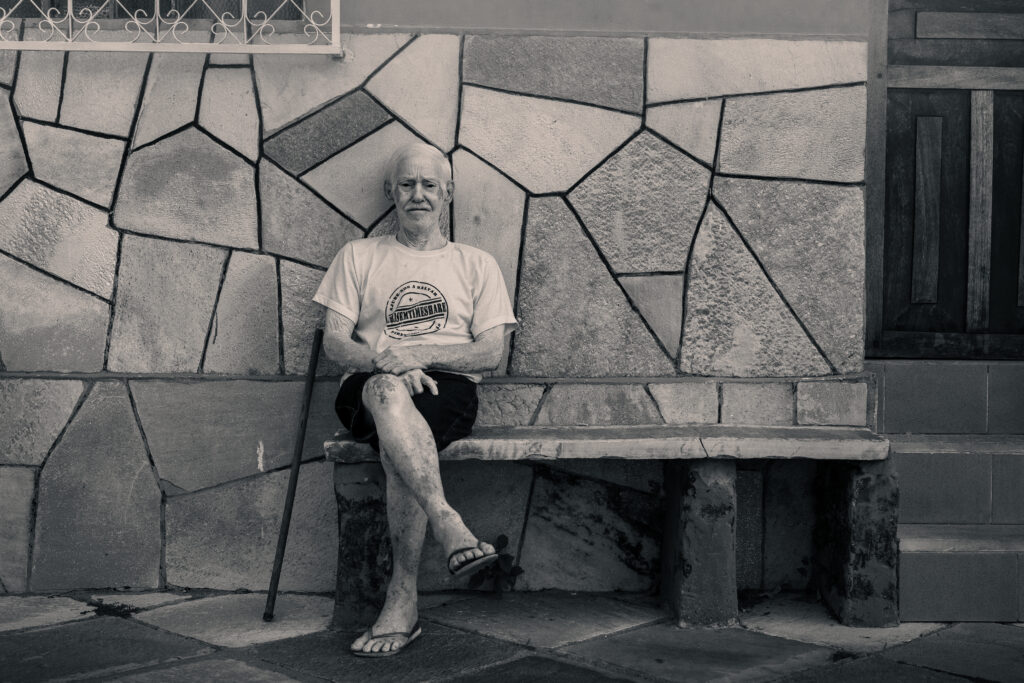 Senhor Lindolfo, 103 anos, na imagem do dia em Pirenópolis - PP 55