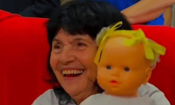 Casa do Papai Noel recebe visita da Aldeia da Paz - imagens pequenas 12 1