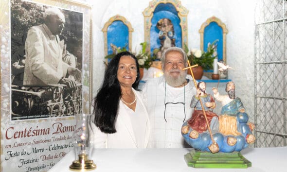 Duilia de Oliveira conduz a centésima Romaria dos Pireneus - Duilia de Oliveira conduz a centesima Romaria dos Pireneus 2