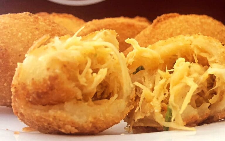 Empório Baru em Pirenópolis: lanches artesanais e delícias locais